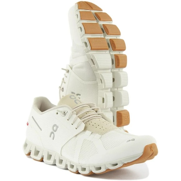 On Running On Cloud White/Sand Sneaker Size 11 NEW - Picture 1 of 12